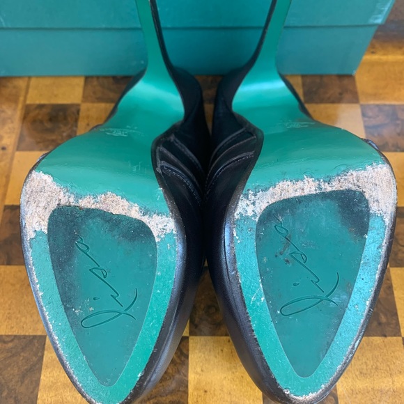 Lisa F. Plainer for Donald J. Pliner stilettos - Picture 6 of 12